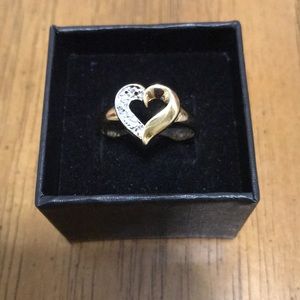 Seventh Avenue 10 karat gold plated heart ring.